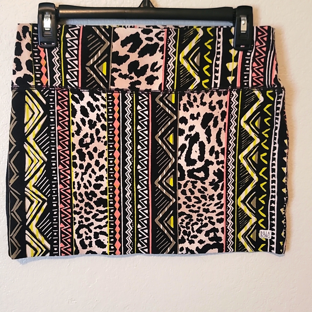 Billabong print mini skirt